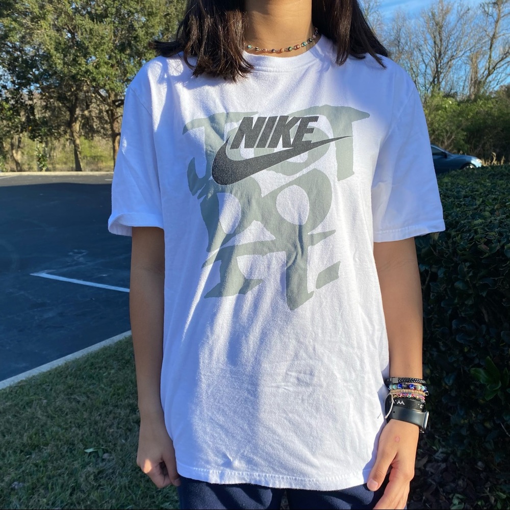 Nike Mens Short Sleeve Tee Just Do It White T-Shirt Regular Fit Size XL EUC